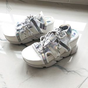 Azalea Wang Platform Sneakers/Sandals